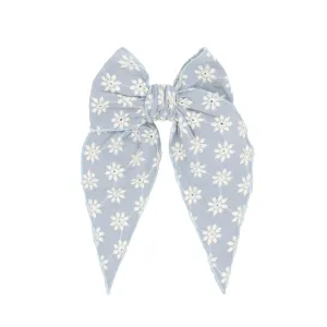 POINTED BIG BELLE CLIP: dusty blue eyelet snowflake